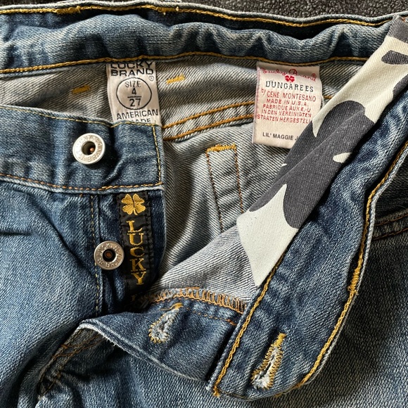 Lucky Brand Bell Bottom Jeans - Picture 5 of 6